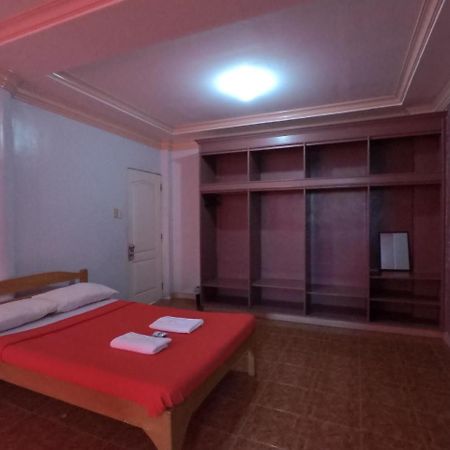 Pe'Re Aristo Guesthouse Mandaue Esterno foto