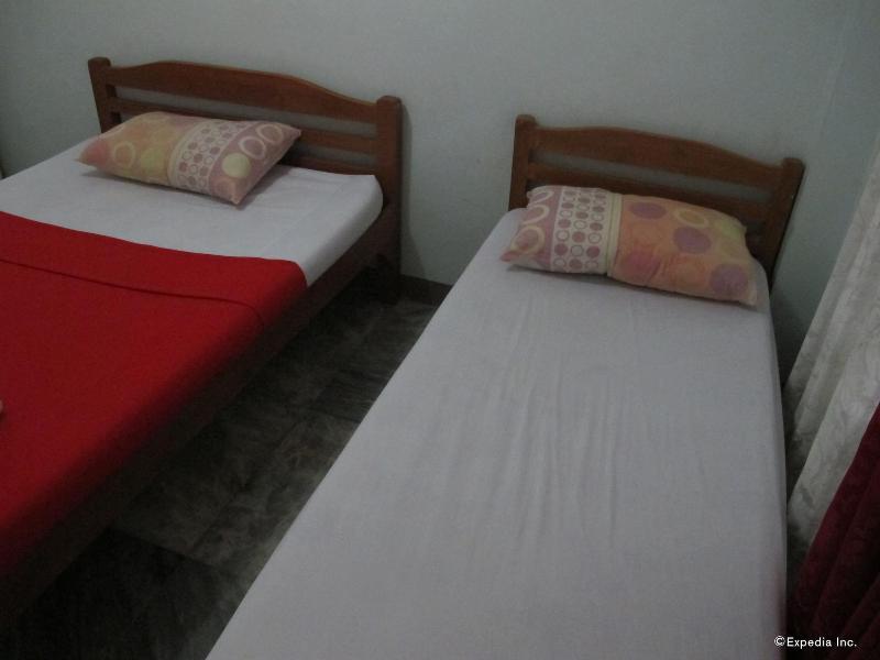 Pe'Re Aristo Guesthouse Mandaue Esterno foto