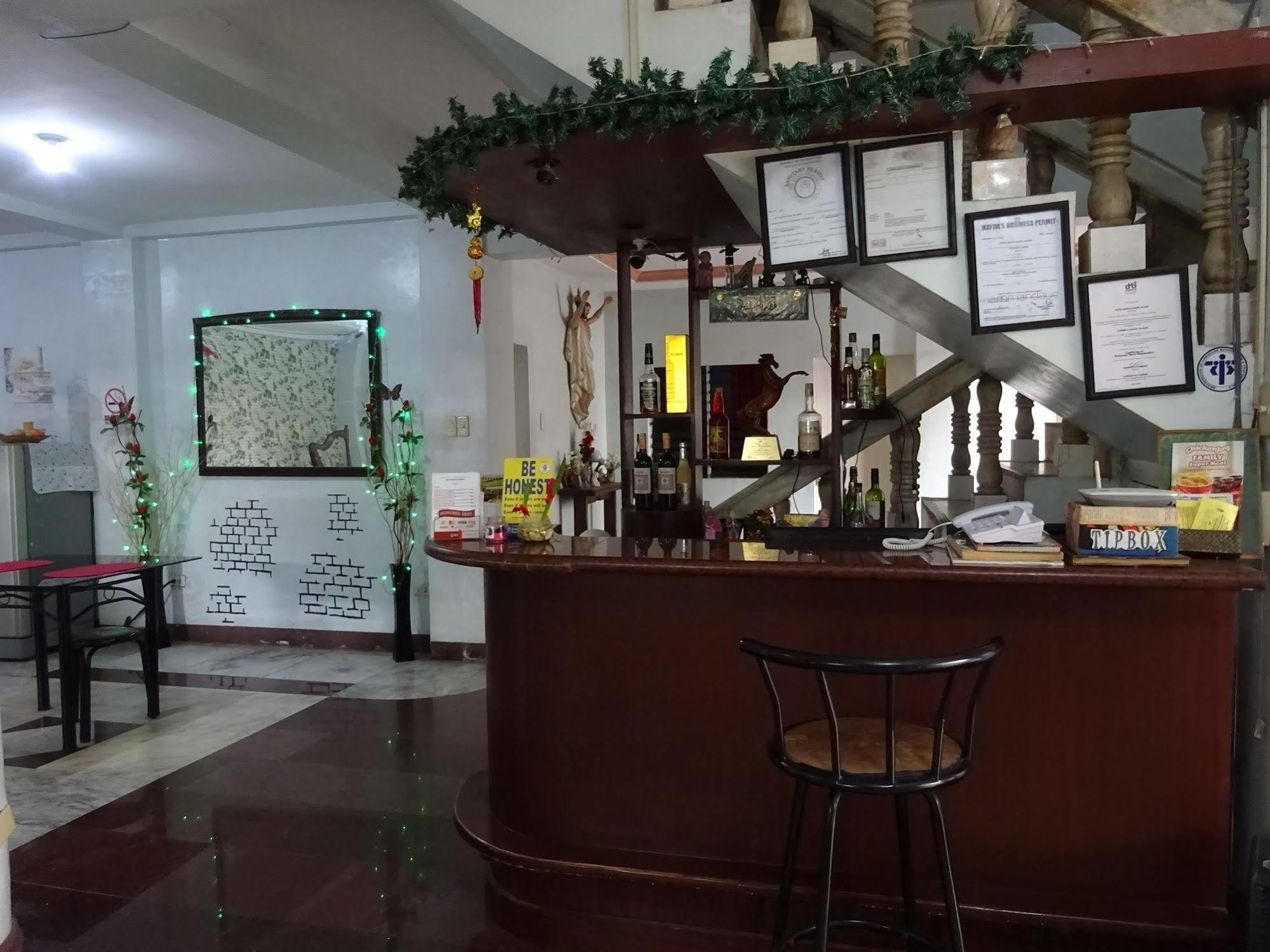 Pe'Re Aristo Guesthouse Mandaue Esterno foto