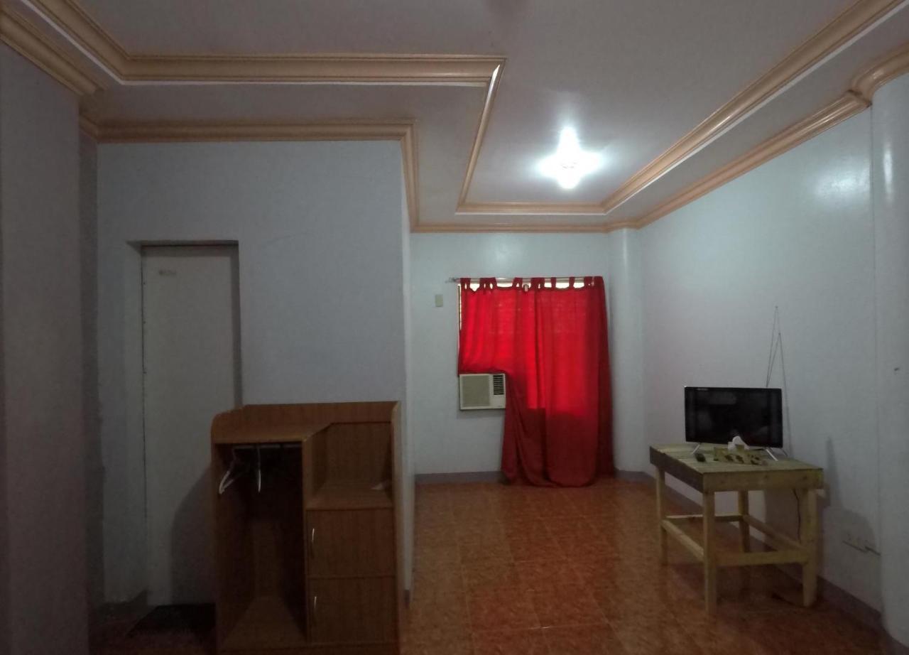 Pe'Re Aristo Guesthouse Mandaue Esterno foto