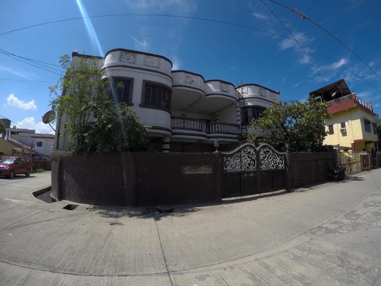 Pe'Re Aristo Guesthouse Mandaue Esterno foto